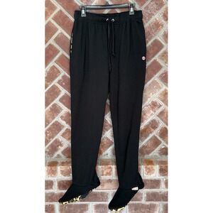 NWT Freejays Cloud Footed Pajama Bottoms Size Medium Cabincore Black Leopard